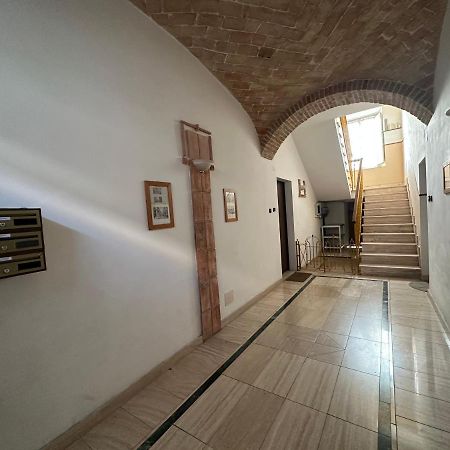 Casa Susanna - Delizioso Piano Terra, Centralissimo, Superservito, Tranquillo, Appena Fuori Ztl Parcheggio Libero Terni Exteriér fotografie